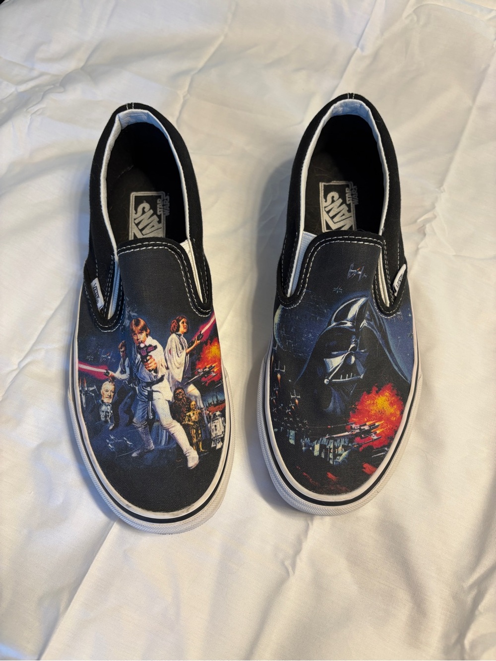 Vans Star Wars Shoes - men’s size 7, women’s size 8.5